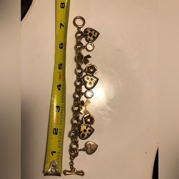 Betsy Johnston vintage charm bracelet - Picture 4 of 6